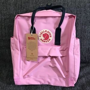 New Fjallraven Kanken Backback